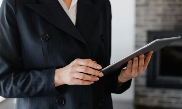 DX推進における課題とは？解決策や導入手順7ステップも解説